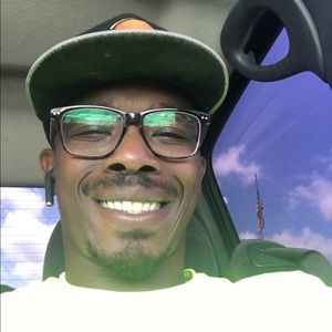 Meet your Posher, Eugene